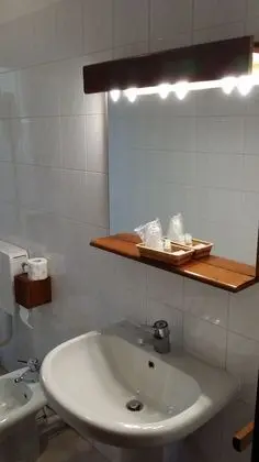 Oda, 1 Çift Kişilik Yatak