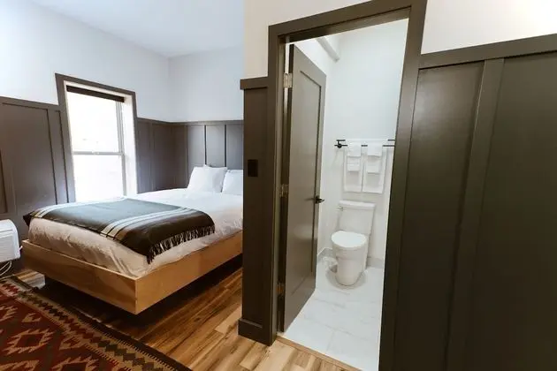 Exclusive Oda, 2 Çift Kişilik Yatak, Buzdolabı