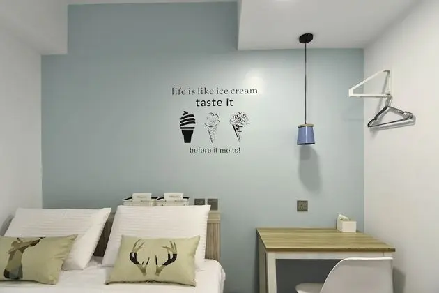 Luxury Tek Büyük Yataklı Oda (Female Only)