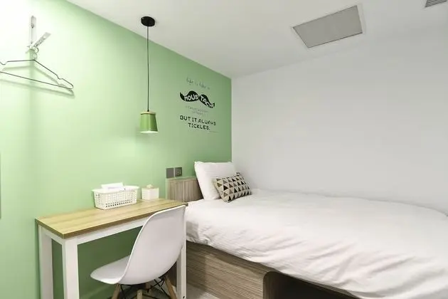 Luxury Tek Kişilik Oda (Female Only)