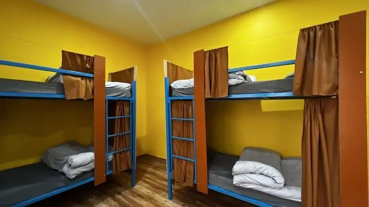 Deluxe Ortak Ranzalı Oda