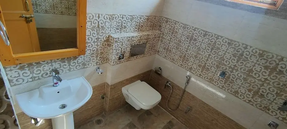 Deluxe Ortak Ranzalı Oda