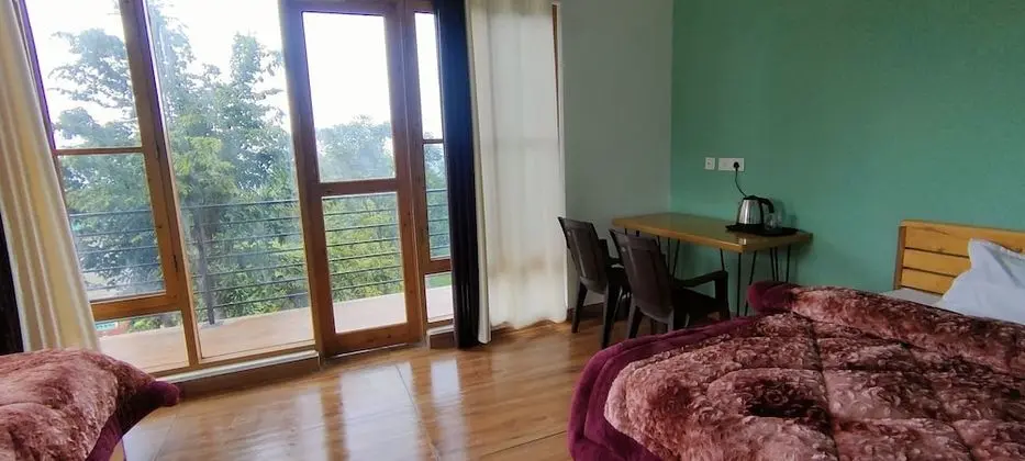Deluxe Üç Kişilik Oda