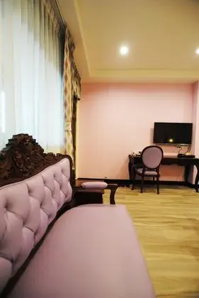 Deluxe Üç Kişilik Oda