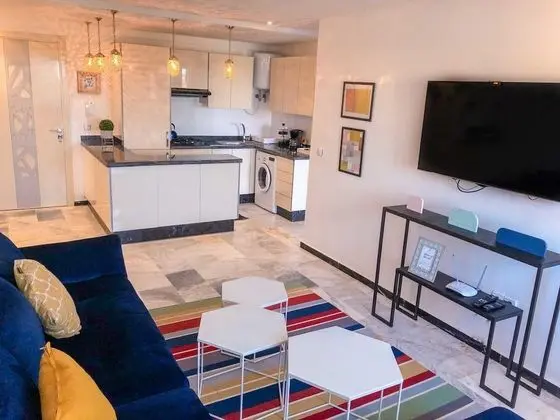 Design Apart Daire, 1 En Büyük (King) Boy Yatak, Sigara İçilebilir, Park Manzaralı