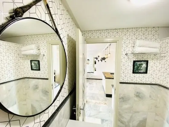 Design Apart Daire, 1 En Büyük (King) Boy Yatak, Sigara İçilebilir, Park Manzaralı