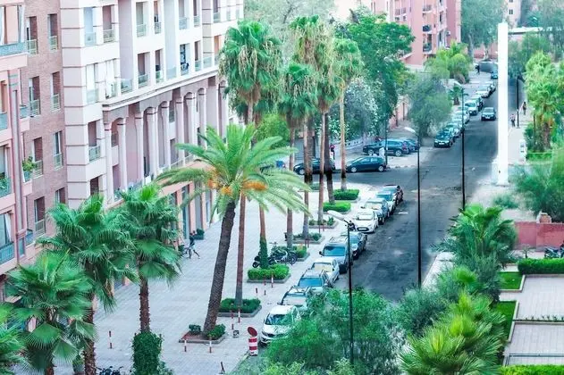 Design Apart Daire, 1 En Büyük (King) Boy Yatak, Sigara İçilebilir, Park Manzaralı