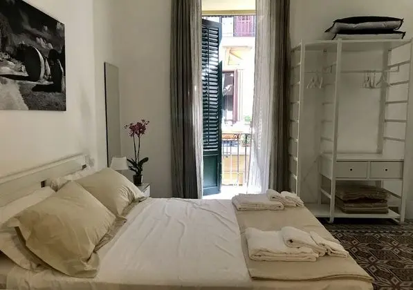 Comfort Üç Kişilik Oda, Şehir Manzaralı (A)