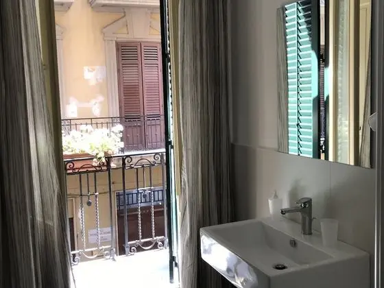 Comfort Üç Kişilik Oda, Şehir Manzaralı (A)