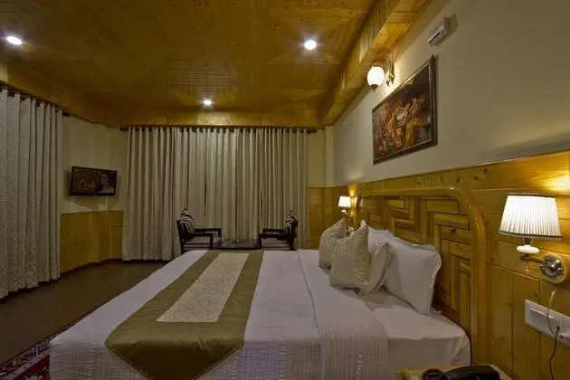 Basic Kır Evi, 1 En Büyük (King) Boy Yatak, Bahçe Manzaralı