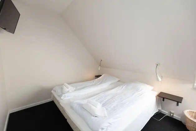 Tek Büyük Yataklı Oda, Ortak Banyo (Skråvej 6)