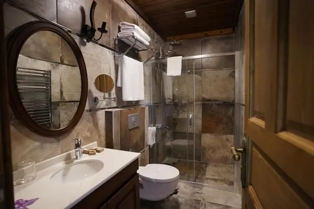 Suite, Bahçe Manzaralı, Jakuzili