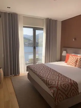 Standard Tek Büyük Yataklı Oda, Nehir Manzaralı