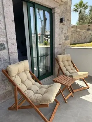Comfort Oda, Bahçe Manzaralı, Balkonlu