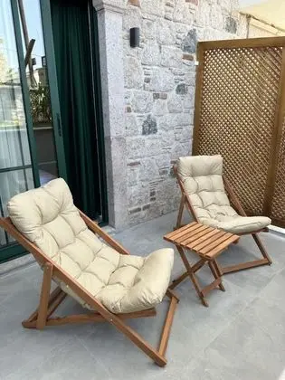 Comfort Oda, Bahçe Manzaralı, Balkonlu