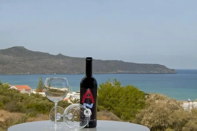1 Çift Kişilik Veya 2 Tek Kişilik Yatak Sea View