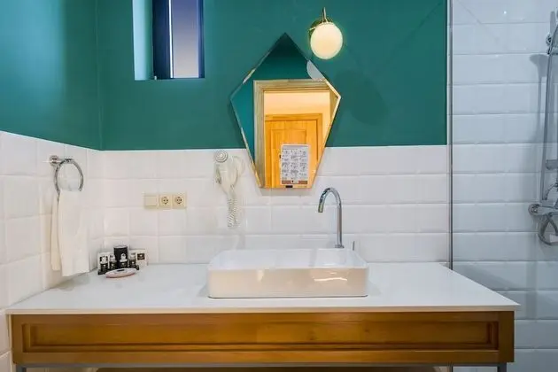 Deluxe Tek Büyük veya İki Ayrı Yataklı Oda