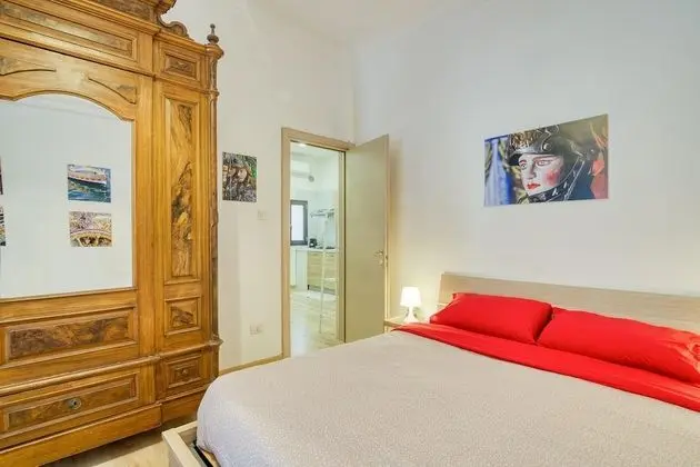 Standard Apart Daire, Birden Çok Yatak (Folklore House in Historical Catania)