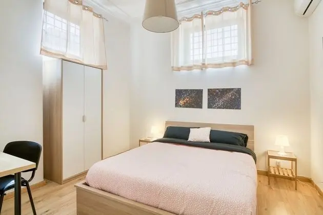 Standard Apart Daire, Birden Çok Yatak (Folklore House in Historical Catania)