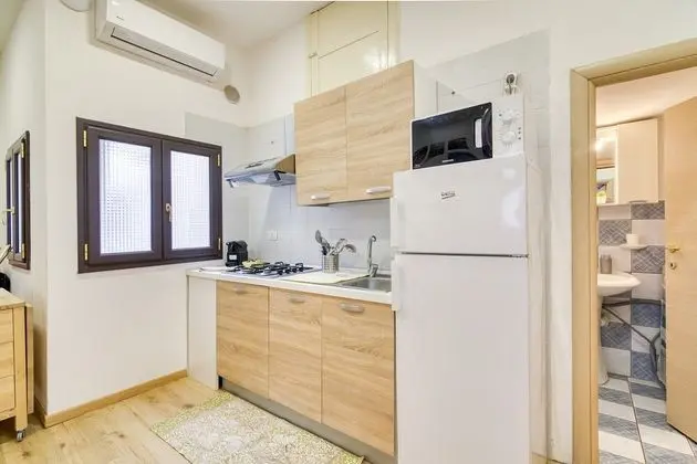 Standard Apart Daire, Birden Çok Yatak (Folklore House in Historical Catania)