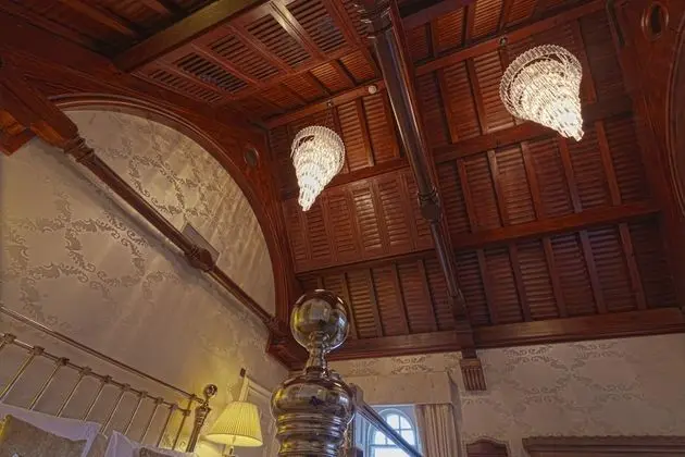 Çatı Katı Süiti (Penthouse) (Castle)