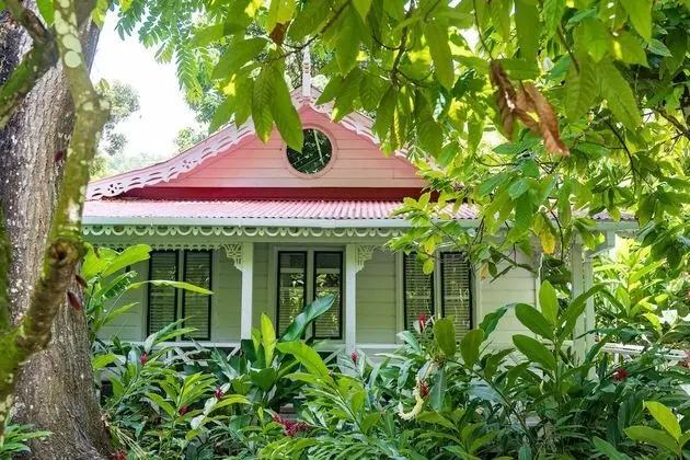 One Bedroom Cottage w/ AC