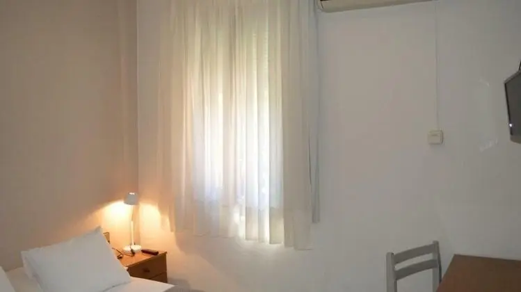 Tek Kişilik Oda