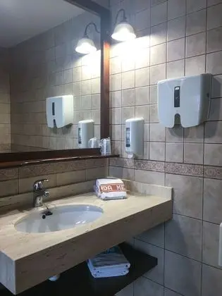Comfort Tek Büyük veya İki Ayrı Yataklı Oda