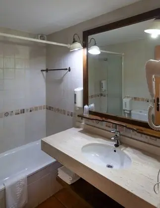 Comfort Tek Büyük veya İki Ayrı Yataklı Oda (Interior)