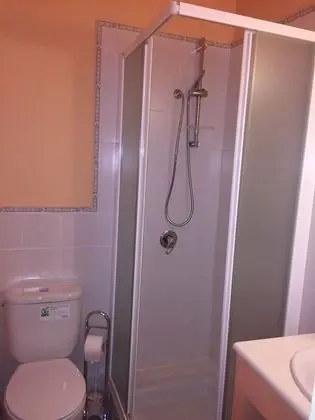 İki Ayrı Yataklı Oda, 2 Tek Kişilik Yatak (4)