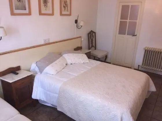 Tek Büyük Yataklı Oda, 1 Çift Kişilik Yatak (1)