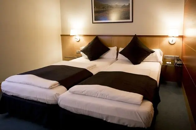 Üç Kişilik Oda (2 adults and 1 child)