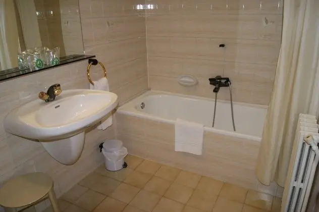 Superior Tek Büyük Yataklı Oda, 1 En Büyük (King) Boy Yatak, Özel Banyo, Dağ Manzaralı