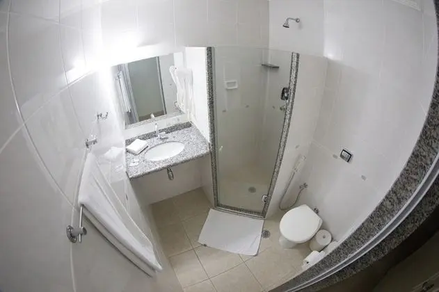 Basic İki Ayrı Yataklı Oda