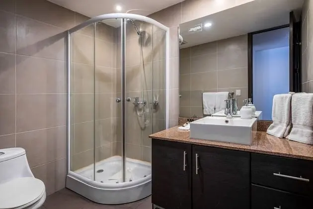 Çatı Katı (Loft), Mutfak, Şehir Manzaralı