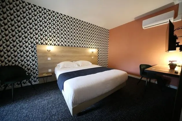 Design Tek Büyük Yataklı Oda