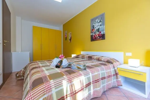 Family Apart Daire, 1 Çift Kişilik Yatak ve Çekyat (Fontana Del Lago Apt. 15)