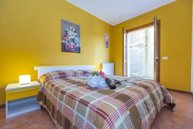 Family Apart Daire, 1 Çift Kişilik Yatak ve Çekyat (Fontana Del Lago Apt. 15)