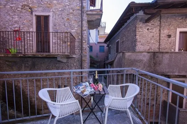 Family Apart Daire, 1 Çift Kişilik Yatak ve Çekyat (Fontana Del Lago Apt. 2)