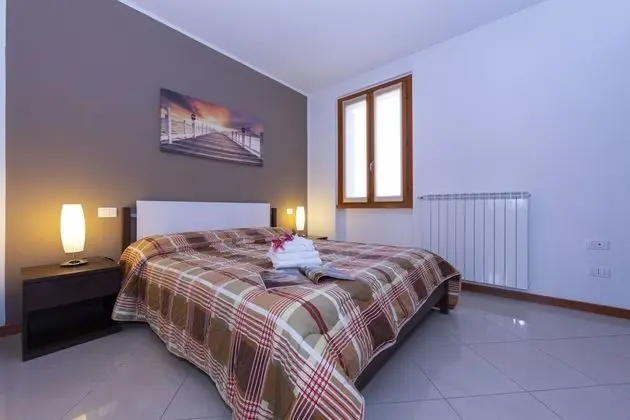 Family Apart Daire, Birden Çok Yatak (Fontana Del Lago Apt. 3)