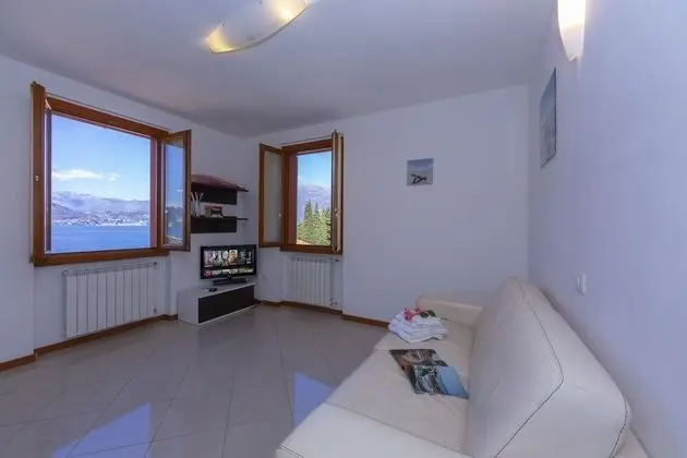 Family Apart Daire, Birden Çok Yatak (Fontana Del Lago Apt. 3)