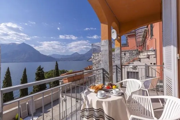 Family Apart Daire, 1 Çift Kişilik Yatak ve Çekyat, Dağ Yamacı (Fontana Del Lago Apt. 6)