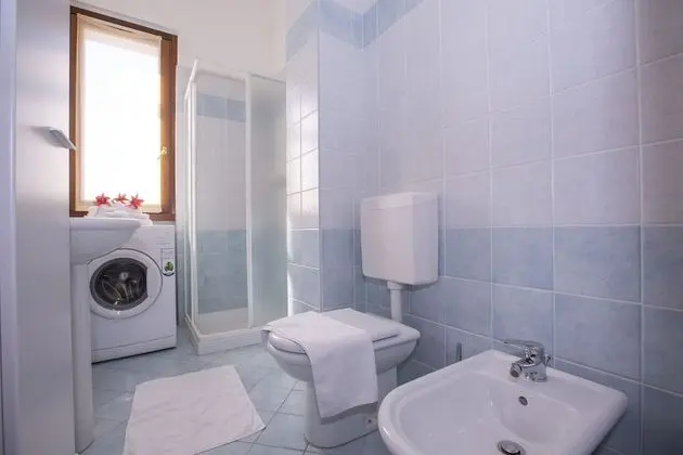 Family Apart Daire, 1 Çift Kişilik Yatak ve Çekyat, Dağ Yamacı (Fontana Del Lago Apt. 7)