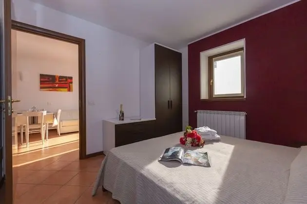 Family Apart Daire, 1 Çift Kişilik Yatak ve Çekyat, Dağ Yamacı (Fontana Del Lago Apt. 9)