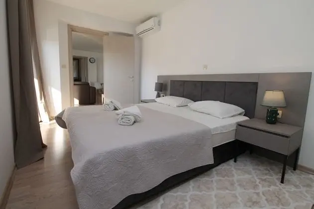 Luxury Apart Daire, 2 Yatak Odası, Deniz Manzaralı