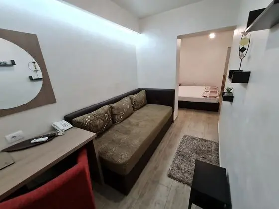Basic Üç Kişilik Oda