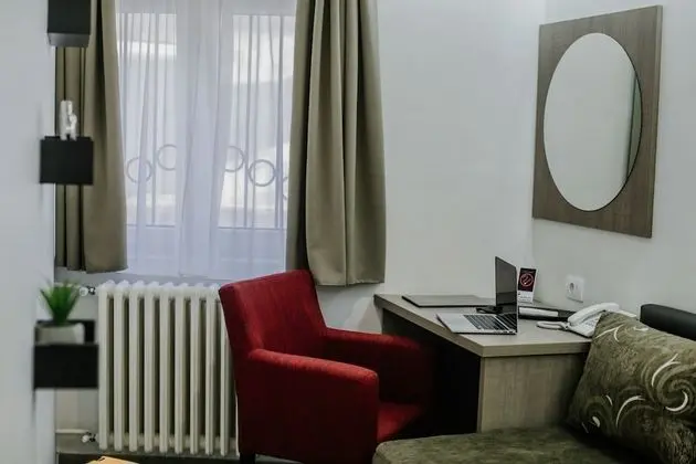 Tek Büyük veya İki Ayrı Yataklı Oda