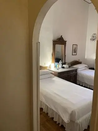 İki Ayrı Yataklı Oda (Trevi Fountain View)