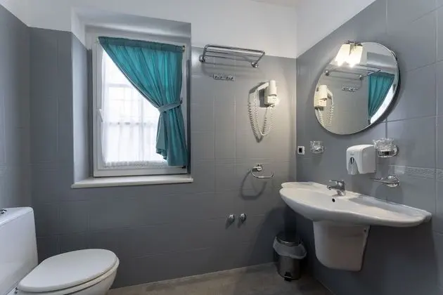 Standard Oda, 1 En Büyük (King) Boy Yatak