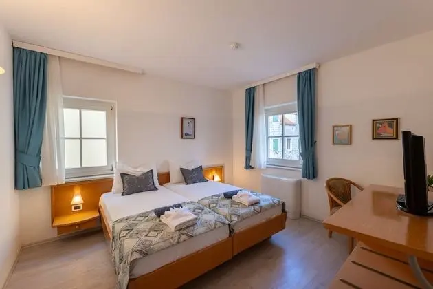 Standard Oda, 2 Tek Kişilik Yatak